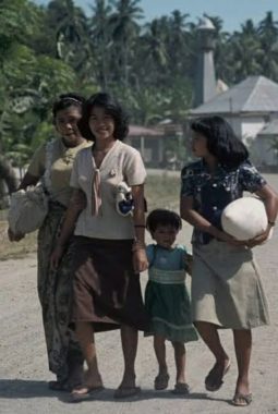 GENERASI X: HIDUP SEDERHANA, KAYA KEBERSAMAAN DAN KENANGAN BERHARGA